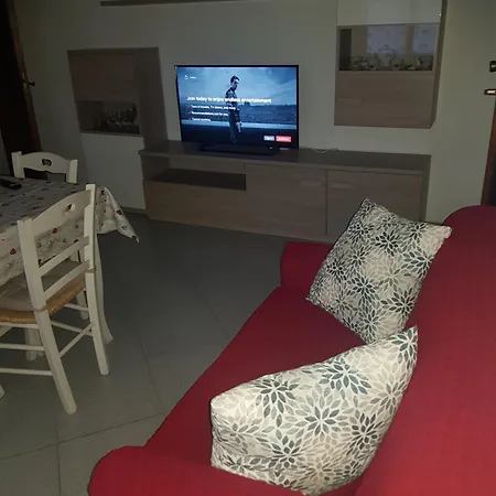 Casa Fra I Pini 아파트 이몰라