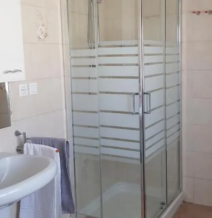 Lägenhet Casa Fra I Pini Imola
